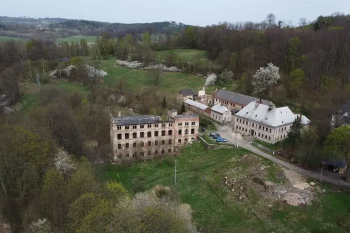 Prodej činžovního domu, Mikulášovice, 1570 m2