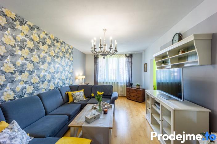 Prodej bytu 3+1, Praha - Kamýk, Zárubova, 84 m2