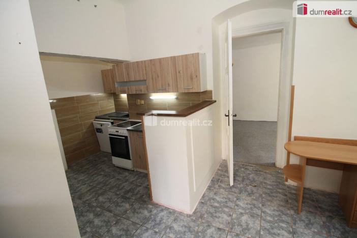 Prodej bytu 2+1, Mariánské Lázně, Hlavní třída, 67 m2