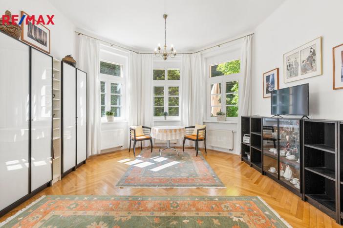 Prodej bytu 6+kk a větší, Karlovy Vary, Křižíkova, 151 m2