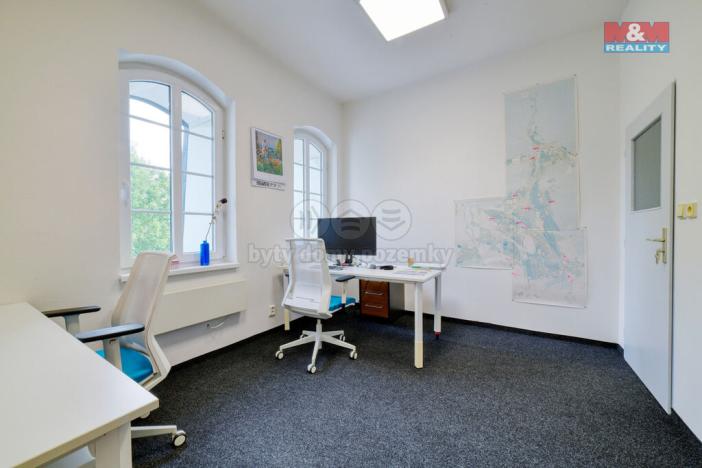 Pronájem kanceláře, Mariánské Lázně - Úšovice, U Mlékárny, 77 m2