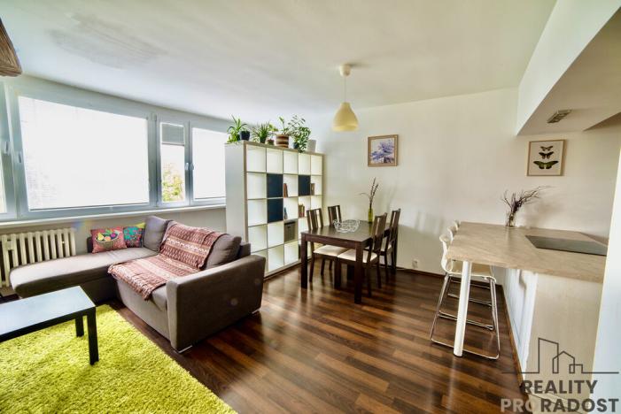Prodej bytu 3+kk, Praha, Hlivická, 72 m2