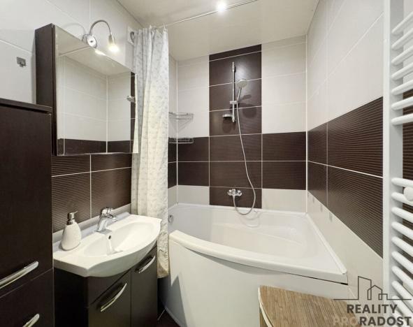 Prodej bytu 3+kk, Praha, Hlivická, 72 m2