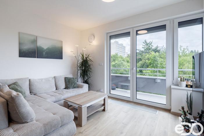 Pronájem bytu 2+kk, Praha - Záběhlice, Klapálkova, 57 m2