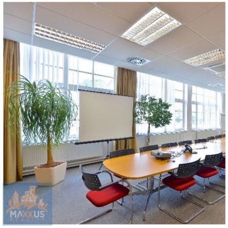 Pronájem kanceláře, Praha - Libeň, U libeňského pivovaru, 417 m2