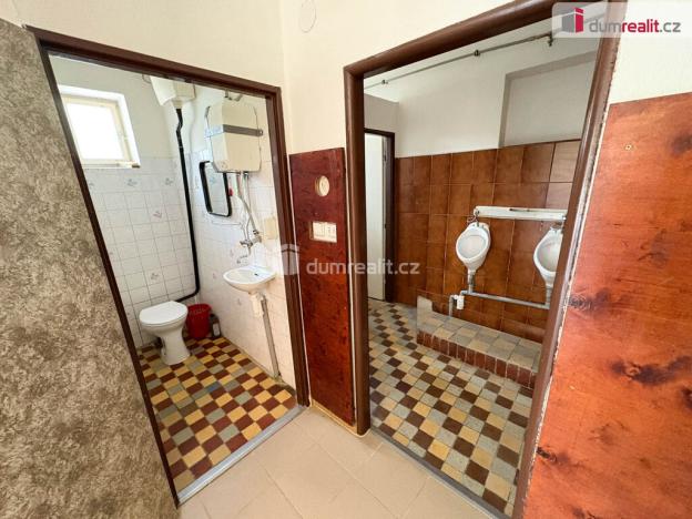 Prodej ubytování, Zvěstov - Roudný, 505 m2