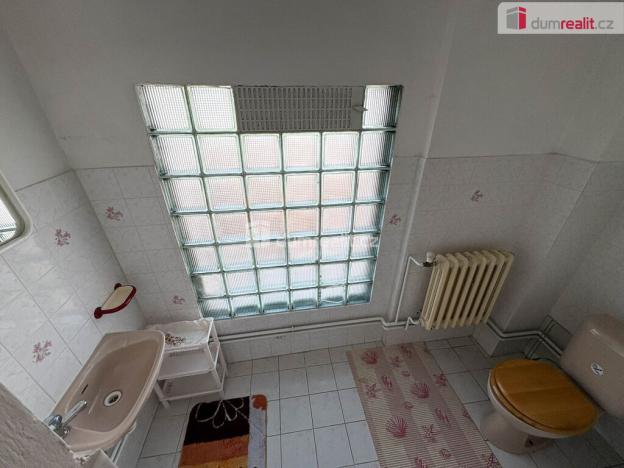 Prodej rodinného domu, Zvěstov - Roudný, 505 m2