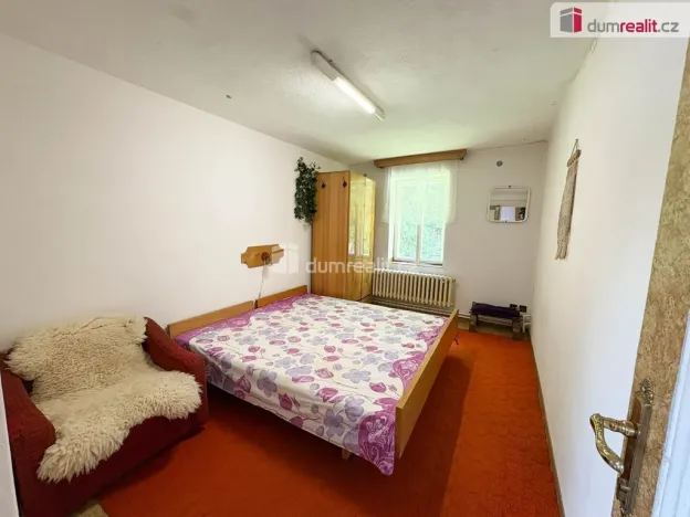 Prodej rodinného domu, Zvěstov - Roudný, 505 m2