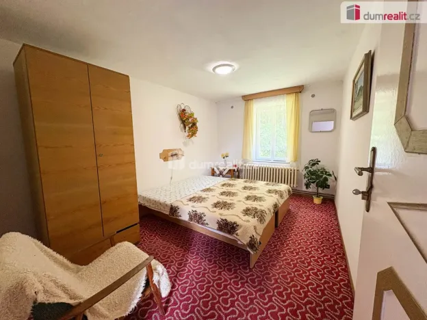 Prodej rodinného domu, Zvěstov - Roudný, 505 m2