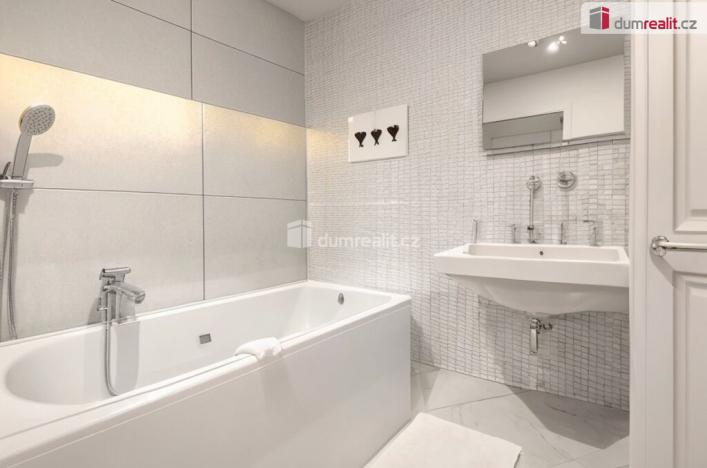 Prodej rodinného domu, Lovečkovice - Knínice, 531 m2