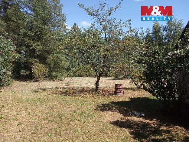 Prodej pozemku pro bydlení, Tišice, 4271 m2