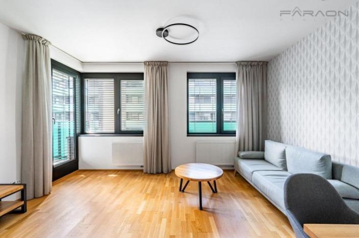 Prodej bytu 3+kk, Praha - Holešovice, U průhonu, 75 m2