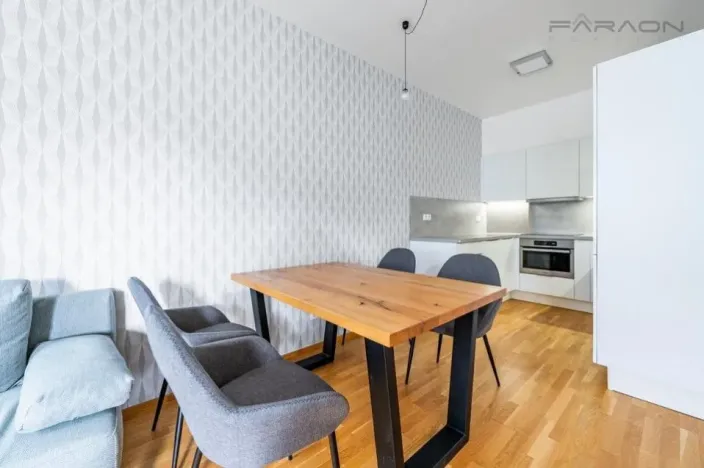 Prodej bytu 3+kk, Praha - Holešovice, U průhonu, 75 m2