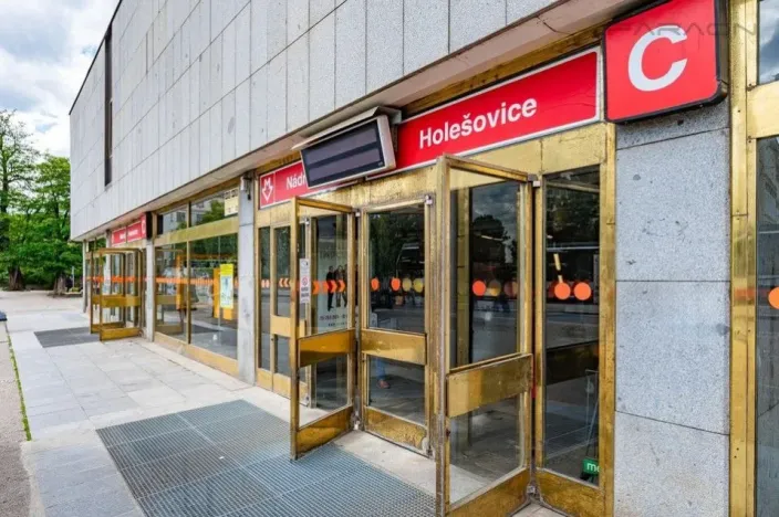 Prodej bytu 3+kk, Praha - Holešovice, U průhonu, 75 m2