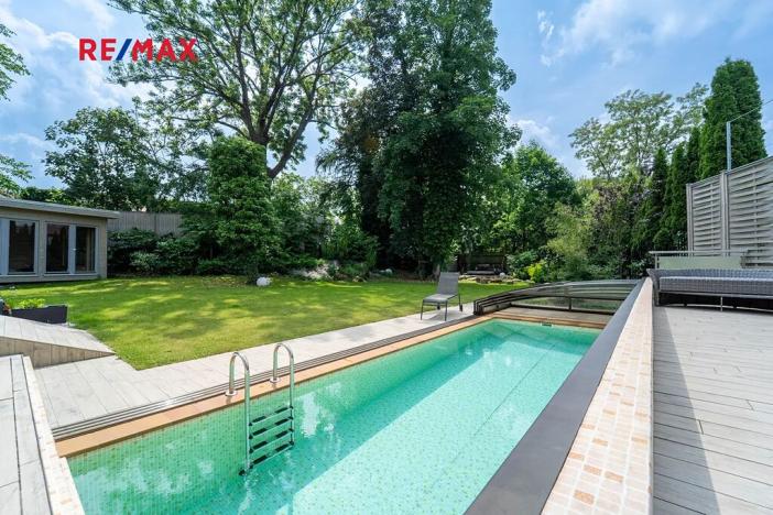 Prodej rodinného domu, Chrudim, Pobřežní, 197 m2