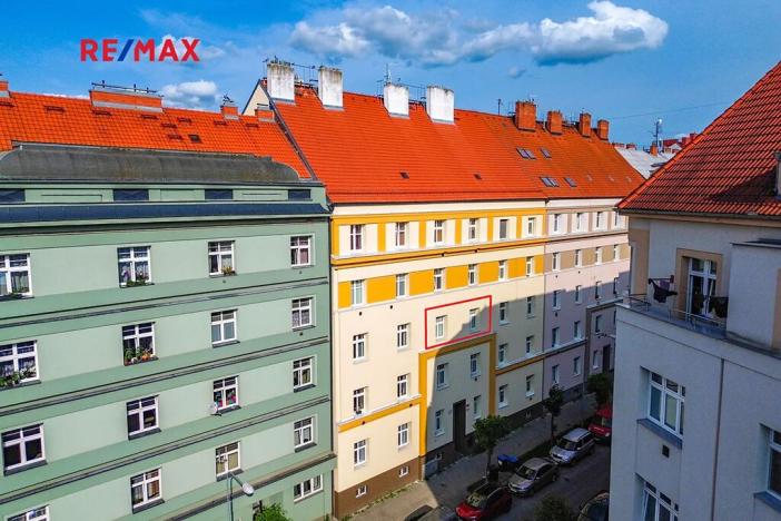 Pronájem bytu 2+kk, Plzeň, Čechova, 52 m2