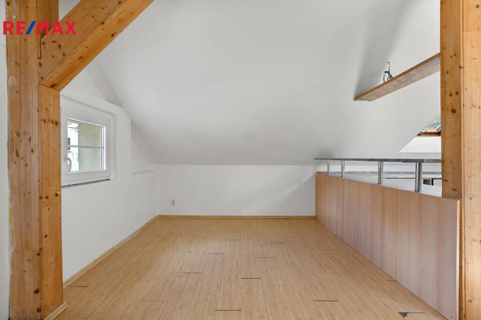 Prodej rodinného domu, Sokolov, Odboje, 198 m2