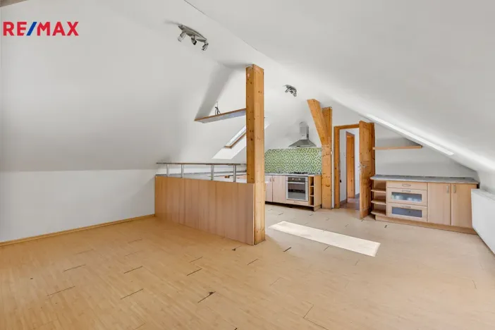 Prodej rodinného domu, Sokolov, Odboje, 198 m2