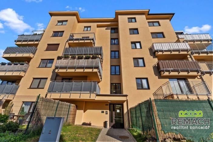 Pronájem bytu 2+kk, Uherské Hradiště, Jabloňová, 52 m2