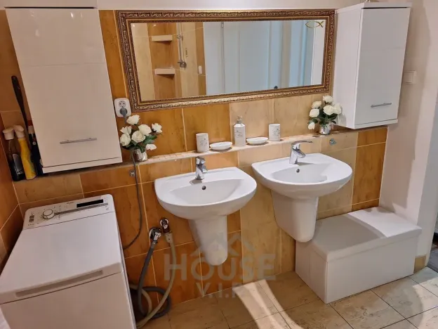 Pronájem bytu 4+kk, Praha - Vršovice, Kazašská, 92 m2