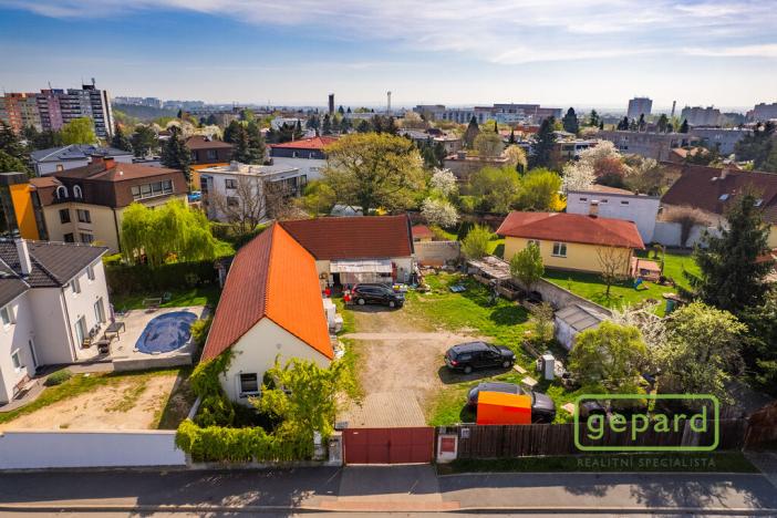 Prodej komerčního pozemku, Praha, Jalodvorská, 776 m2