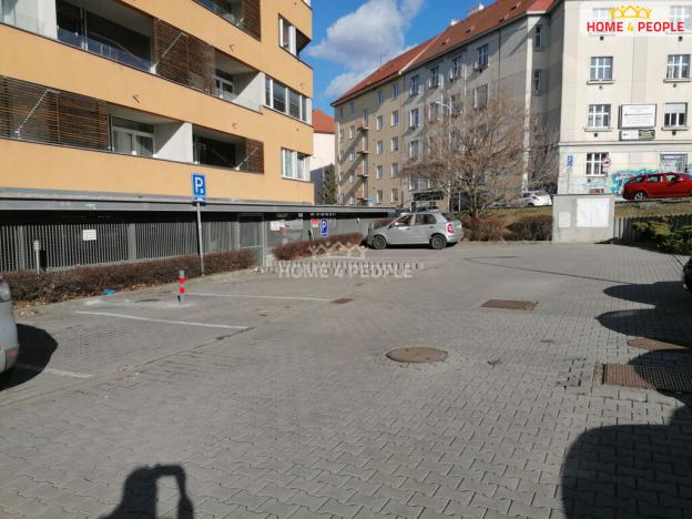 Prodej garáže, Praha - Vysočany, Skloněná, 18 m2