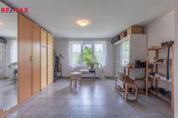 Prodej rodinného domu, Lom, Komenského, 300 m2