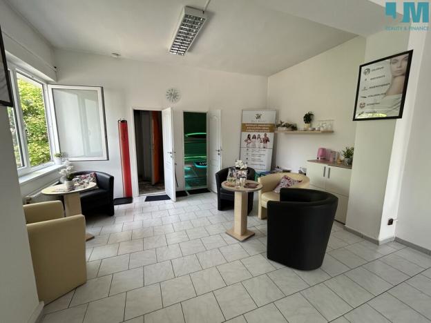 Prodej obchodního prostoru, Znojmo, Holandská, 199 m2