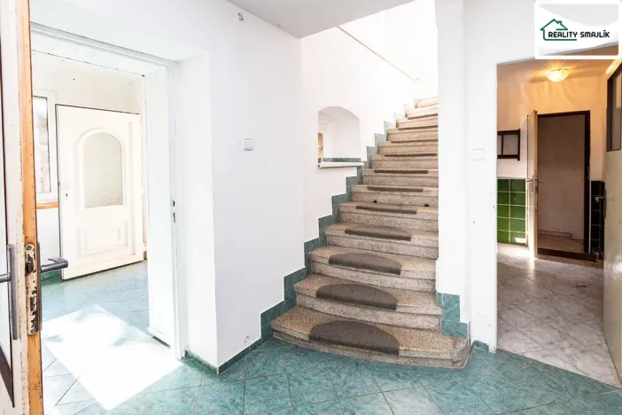 Prodej rodinného domu, Luby, Revoluční, 250 m2