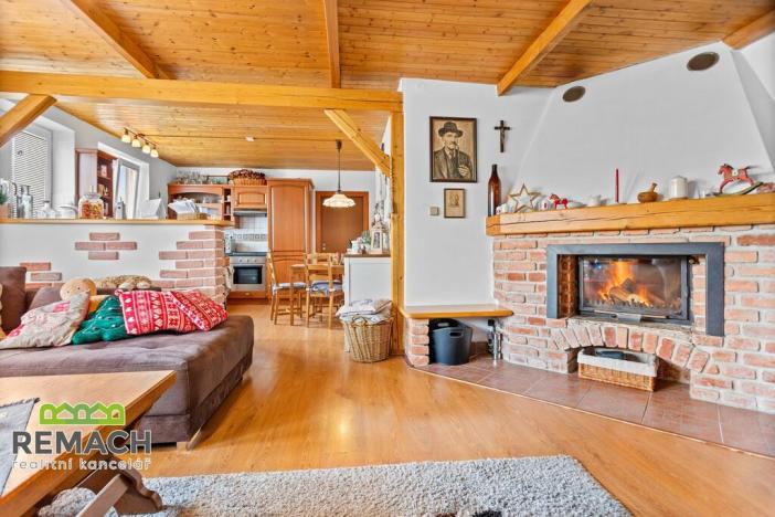 Prodej bytu 3+1, Hronov, Husova, 78 m2