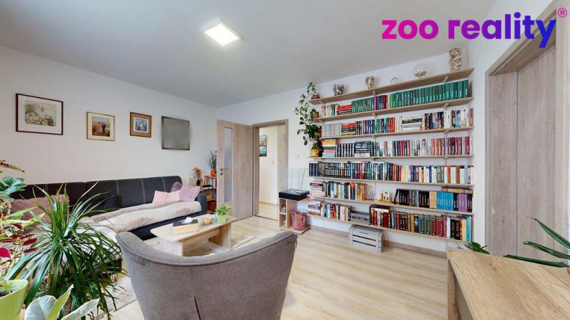 Prodej bytu 3+1, Volary, Sídl. Míru, 70 m2