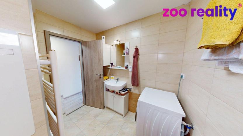 Prodej bytu 3+1, Volary, Sídl. Míru, 70 m2