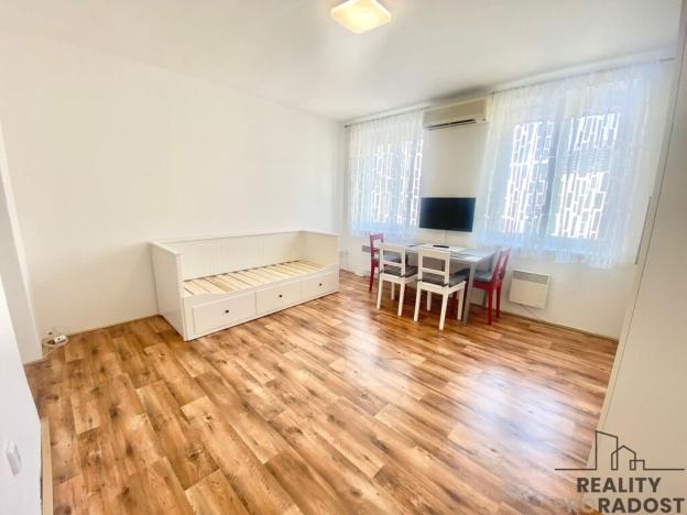 Pronájem bytu 1+kk, Olomouc, Pavelčákova, 31 m2