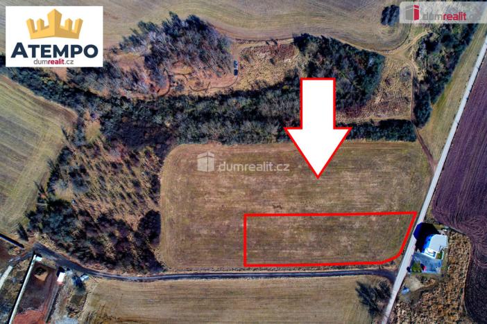 Prodej komerčního pozemku, Úsilné, 4194 m2