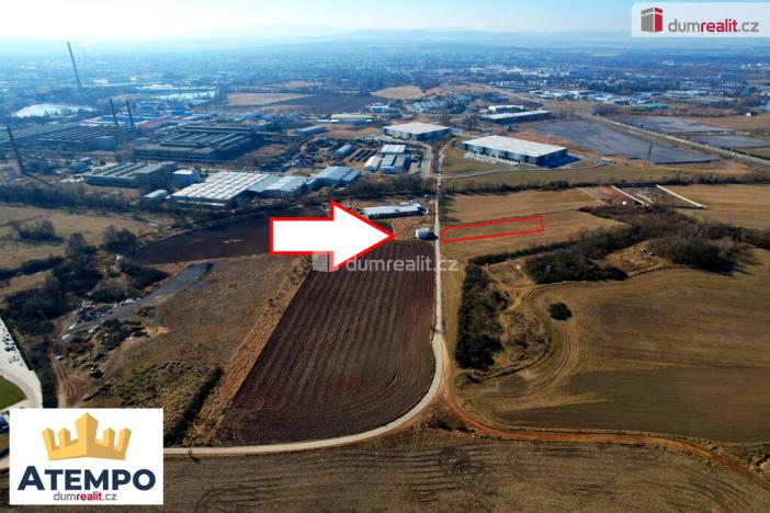 Prodej komerčního pozemku, Úsilné, 4194 m2