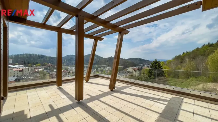 Prodej bytu 5+kk, Karlovy Vary, Tyršova, 296 m2