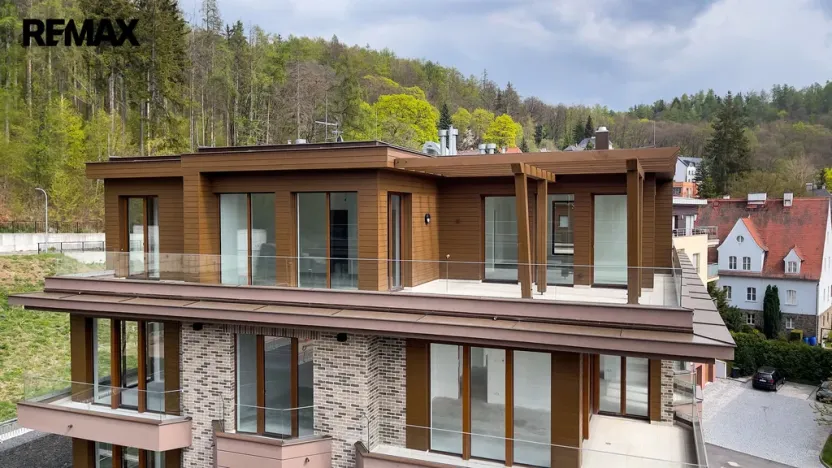 Prodej bytu 5+kk, Karlovy Vary, Tyršova, 296 m2