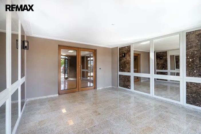 Prodej bytu 5+kk, Karlovy Vary, Tyršova, 296 m2