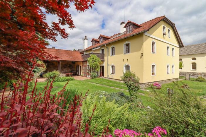 Prodej rodinného domu, Kašperské Hory - Červená, 550 m2