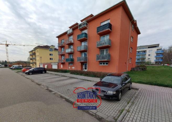Pronájem bytu 3+kk, České Budějovice, Spojovací, 85 m2