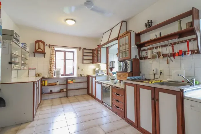 Prodej ubytování, Kašperské Hory - Červená, 550 m2