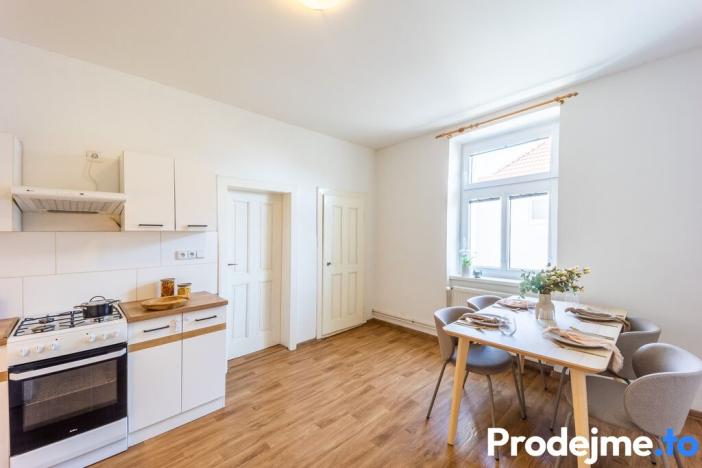 Prodej bytu 2+1, Znojmo, Třebízského, 66 m2