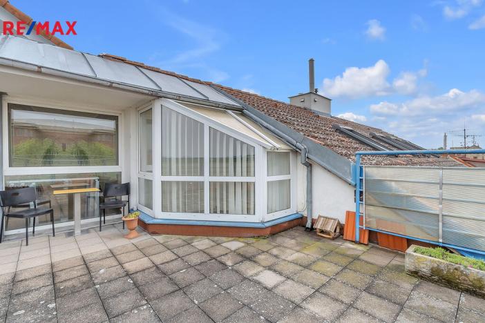 Prodej bytu 3+kk, Černožice, Revoluční, 82 m2