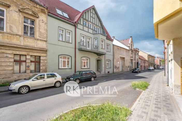 Prodej činžovního domu, Duchcov, Husova, 600 m2
