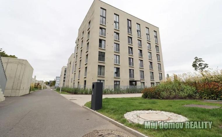 Pronájem bytu 1+kk, Praha - Libeň, Novovysočanská, 24 m2