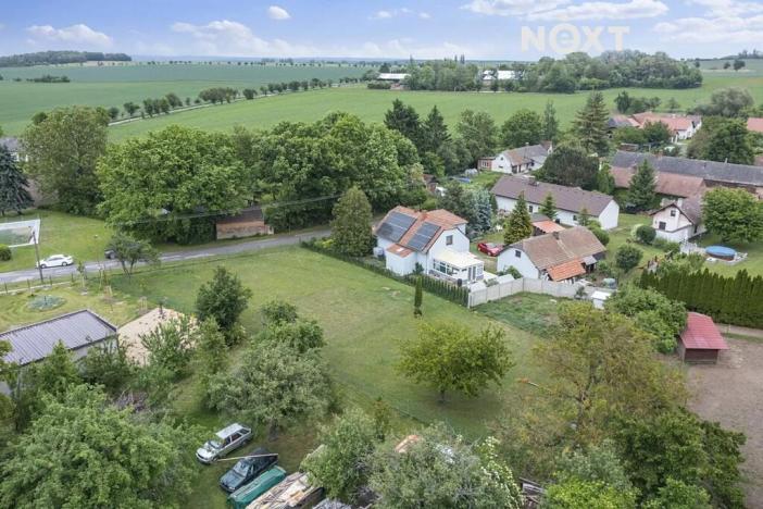 Prodej pozemku pro bydlení, Vinary, 1735 m2