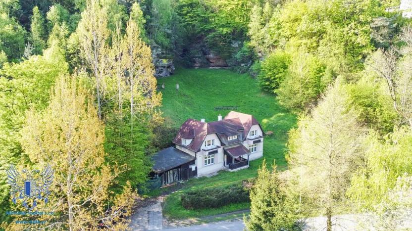 Prodej rodinného domu, Kokořín, 232 m2