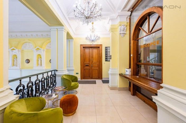 Pronájem kanceláře, Praha - Nové Město, 222 m2