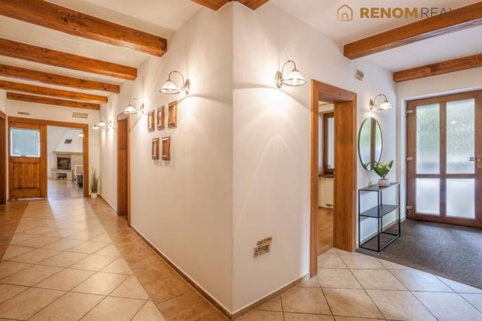 Prodej rodinného domu, Bělkovice-Lašťany, 259 m2