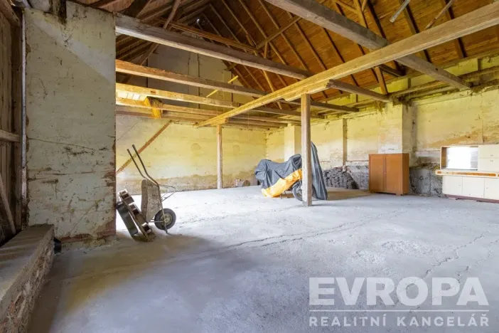 Prodej zemědělské usedlosti, Golčův Jeníkov - Stupárovice, Stupárovice, 100 m2